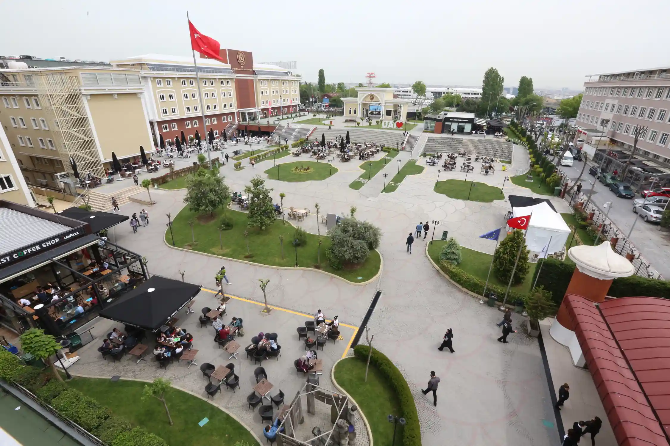 Istanbul Aydin University 4